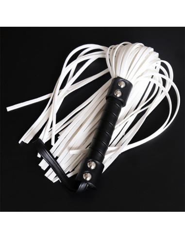 Latetobed Double Rivet Flogger 44 cm — elegancki flogger BDSM