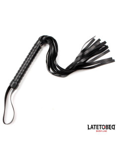 LATETOBED Flogger 49 cm – elegancki flogger PU