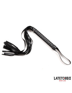 LATETOBED Flogger 49 cm – elegancki flogger PU 2