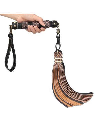 LOVETOY Rebellion Reign Flogger — elegancki flogger 59,7 cm