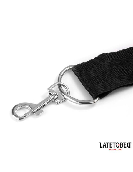 LATETOBED Gag z kajdankami — elegancki zestaw BDSM